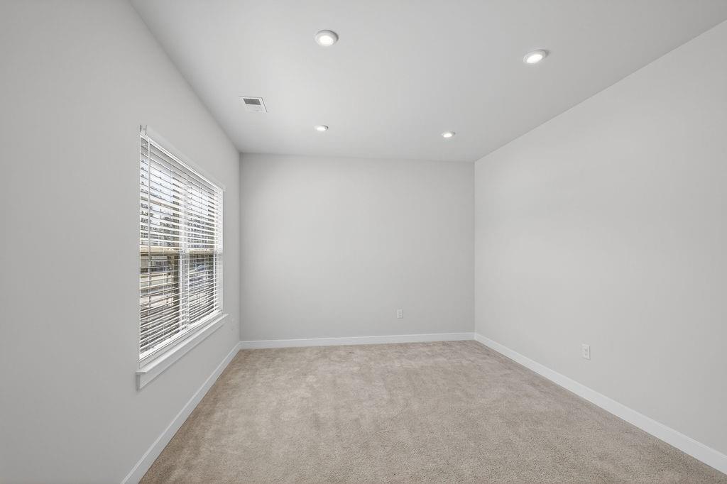 219 Crabapple Road McDonough, GA 30253 - Photo 5 of 41