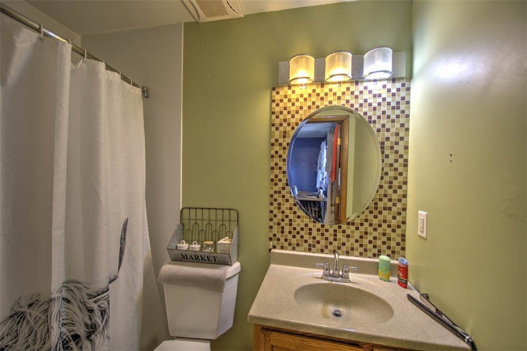 163 Bristol Drive Decatur, IL 62521 - Photo 13 of 25 Gallery Image 13