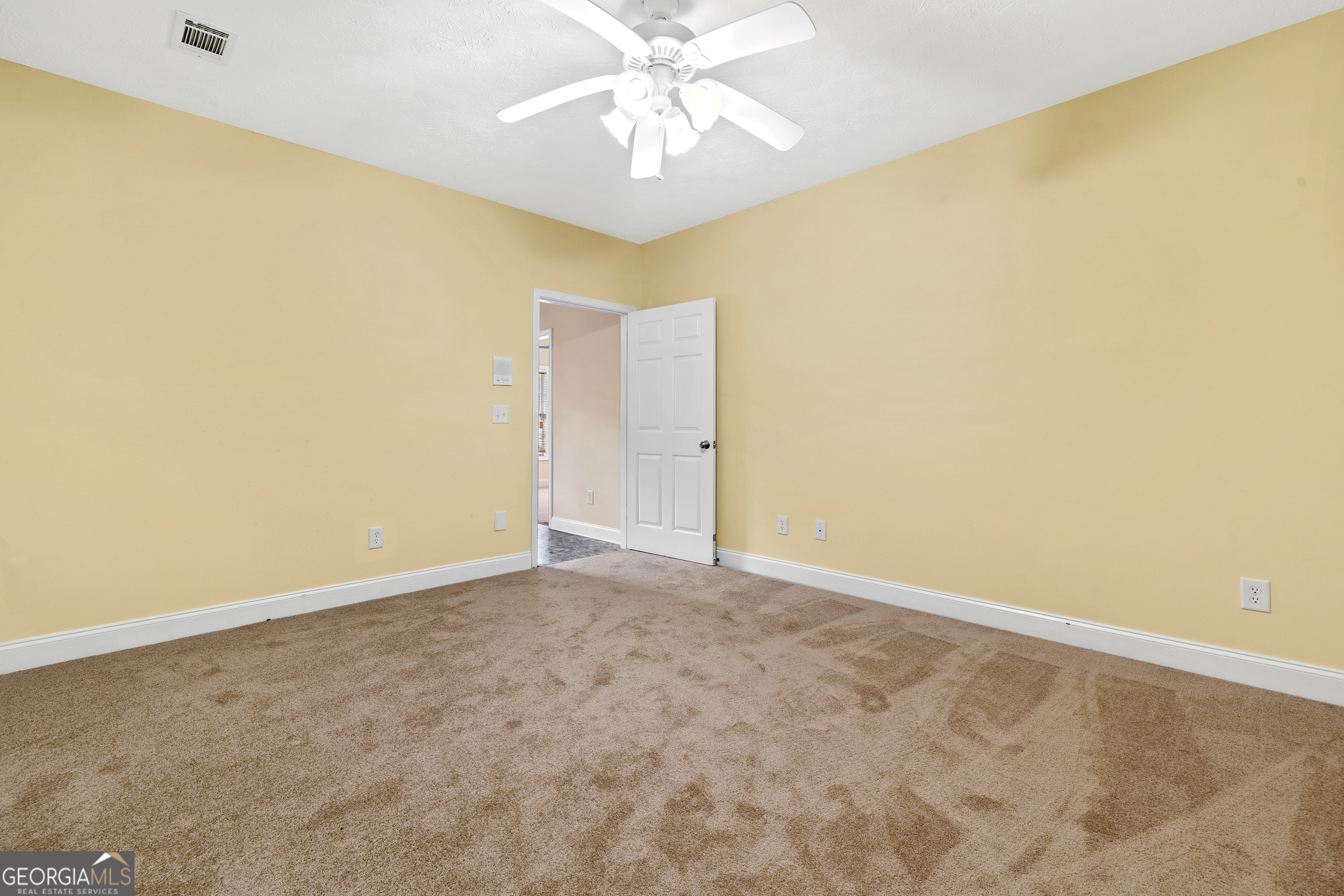 1041 Holstein Road Buckhead, GA 30625 - Photo 37 of 49 a view of an empty room