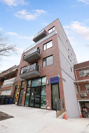 $2,800 | 42-61 Saull Street, Unit 5B | Flushing