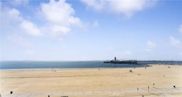 $3,500 | 1230 East Ocean Boulevard, Long Beach, CA 90802