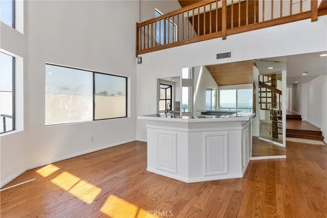 $3,500 | 1230 East Ocean Boulevard, Long Beach, CA 90802