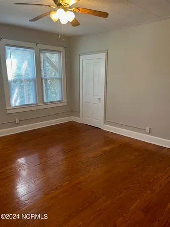 $1,800 | 240 East New Hampshire Avenue, Southern Pines, NC 28387