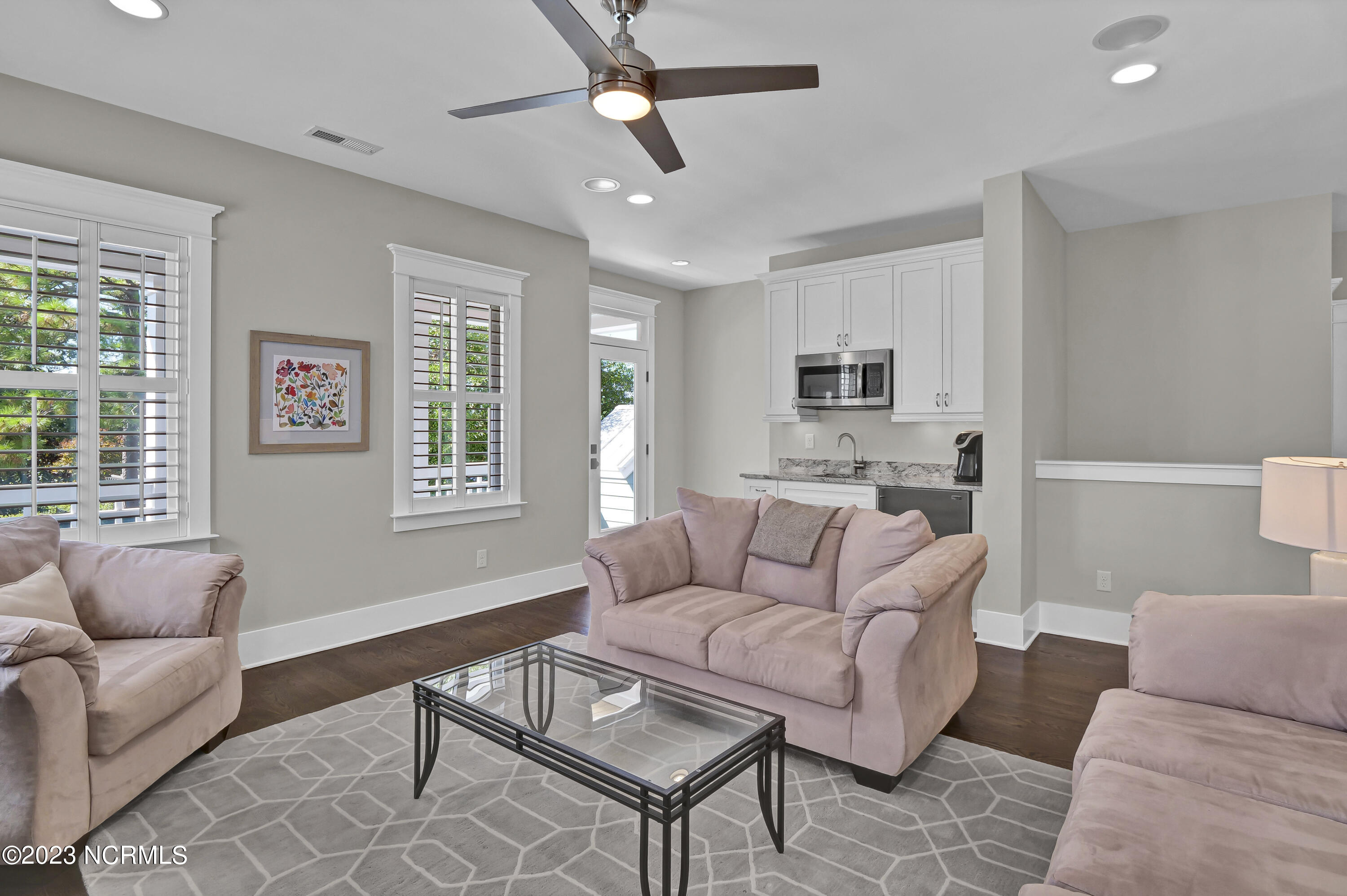 5421 Orton Point Road Wilmington, NC 28403 - Photo 40 of 92 2nd level living room