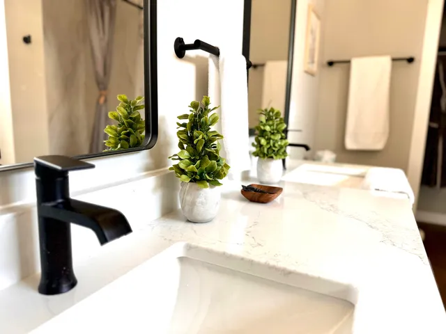 $819,900 | 8610 Maynard Place, Duluth, MN 55808