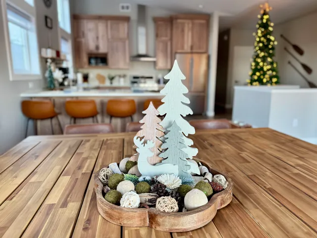 $819,900 | 8610 Maynard Place, Duluth, MN 55808