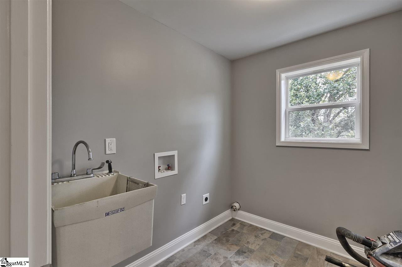 1027 Fennell Road Anderson, SC 29625 - Photo 19 of 35 Gallery Image 19
