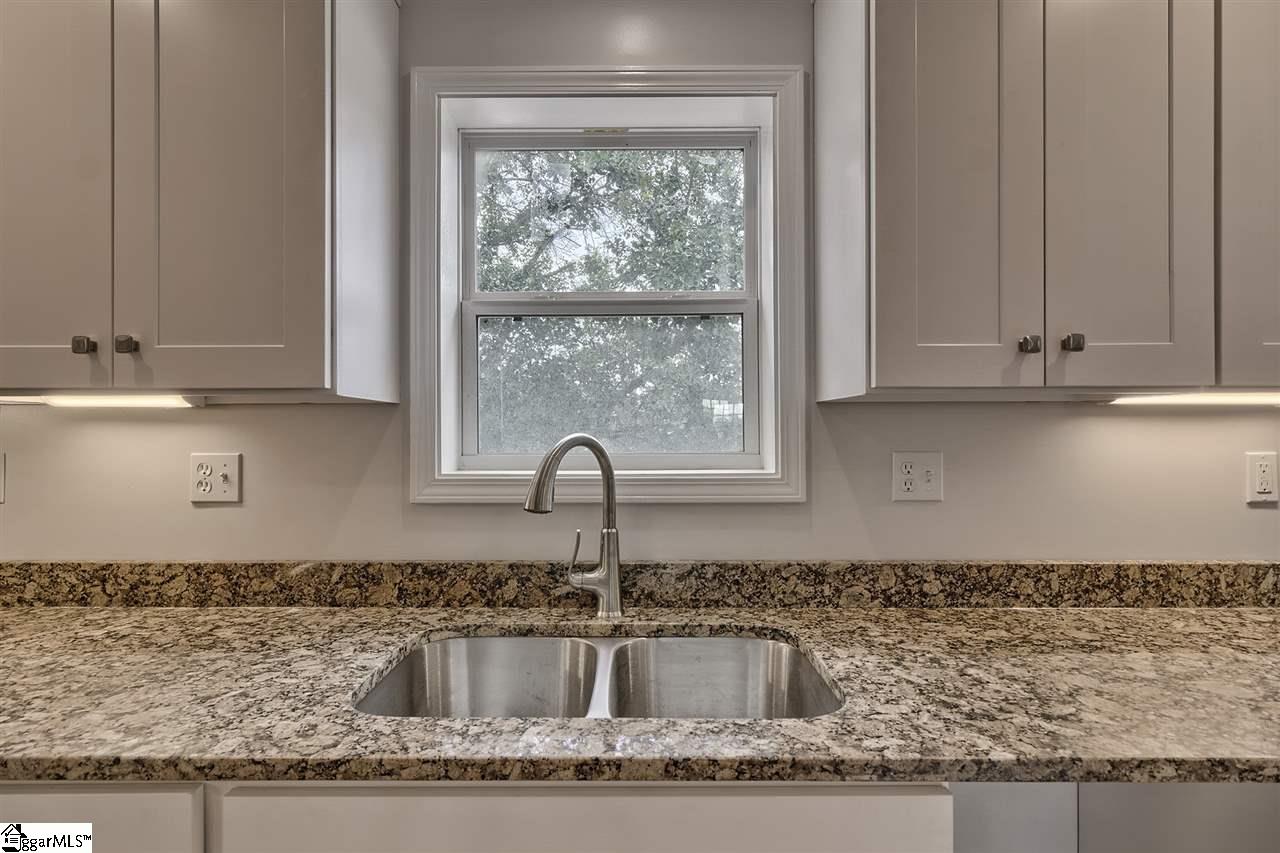 1027 Fennell Road Anderson, SC 29625 - Photo 10 of 35 Gallery Image 10