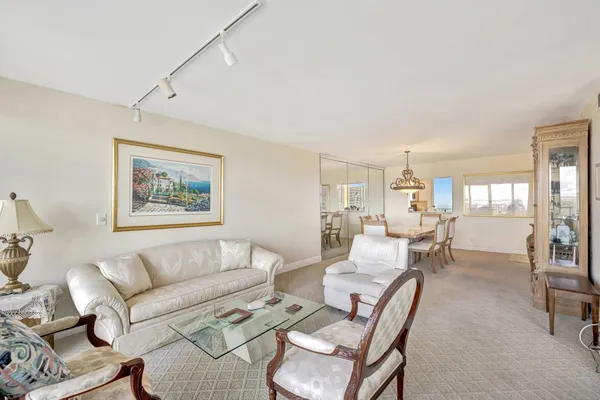 $725,000 | 521 North Riverside Drive, Unit 1207, Pompano Beach, FL 33062