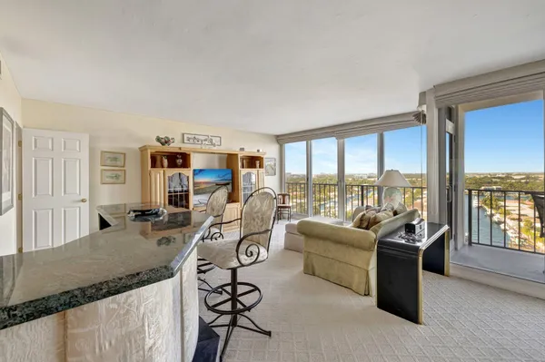 $725,000 | 521 North Riverside Drive, Unit 1207, Pompano Beach, FL 33062