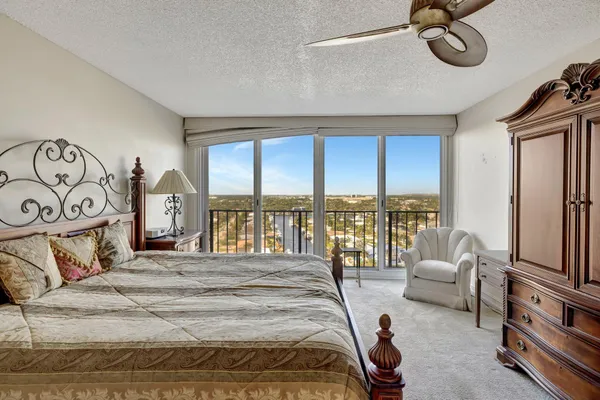 $725,000 | 521 North Riverside Drive, Unit 1207, Pompano Beach, FL 33062