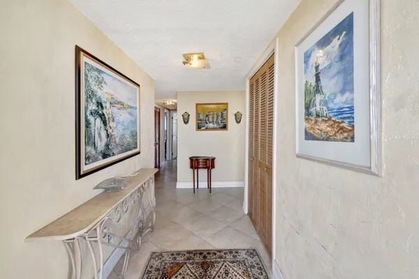 $725,000 | 521 North Riverside Drive, Unit 1207, Pompano Beach, FL 33062