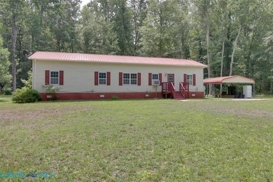 327 Chapel Neck Road North, VA 23128 - Photo 4 of 23