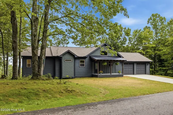 $749,000 | 340 Fain Peak, Murphy, NC 28906