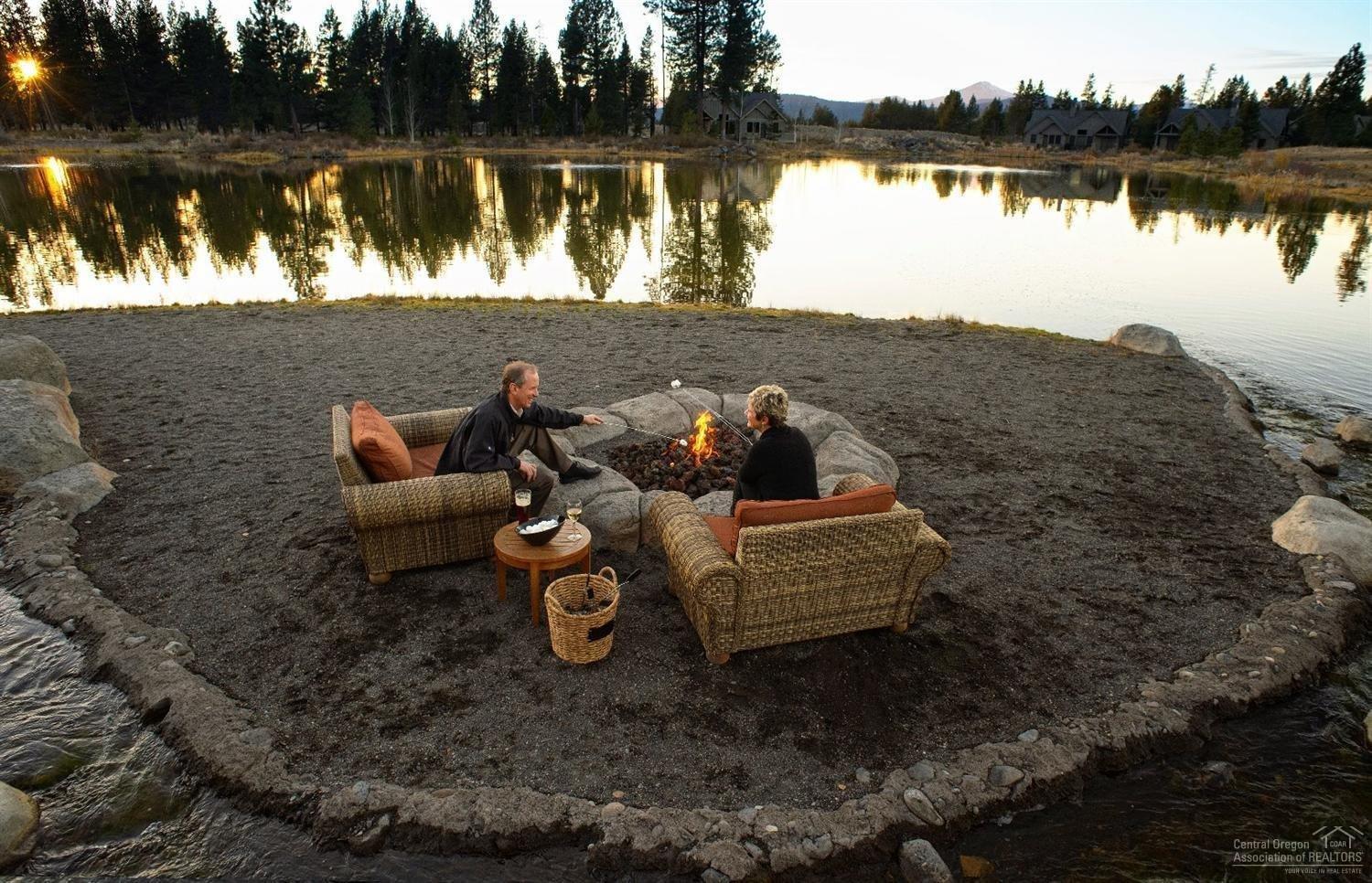 73 Dancing Rock Loop Bend, OR 97707 - Photo 18 of 19 The perfect way to end every day.