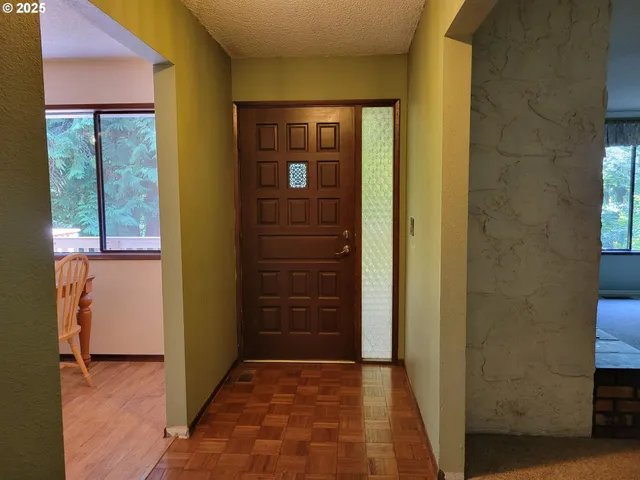 $595,000 | 32922 Coal Creek Road, Scappoose, OR 97056