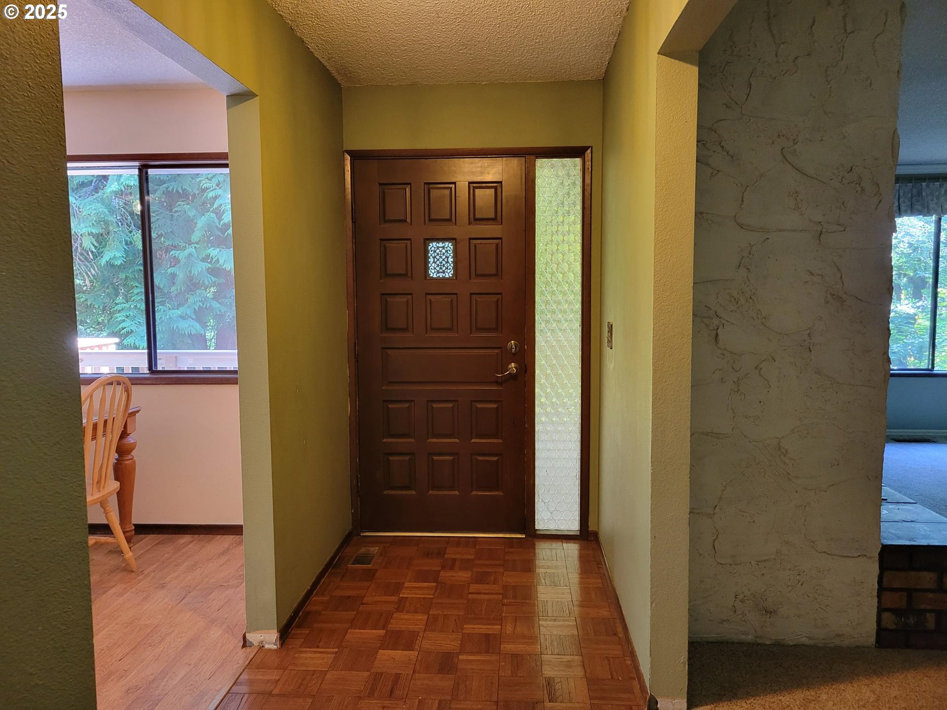 32922 Coal Creek Road Scappoose, OR 97056 - Photo 4 of 21 Entrance/Foyer