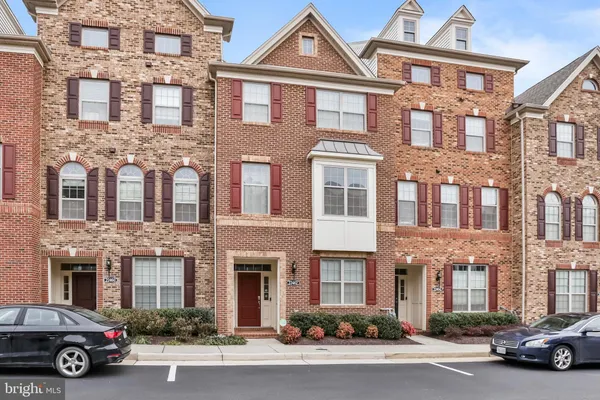 $739,950 | 22462 Cambridgeport Square, Ashburn, VA 20148