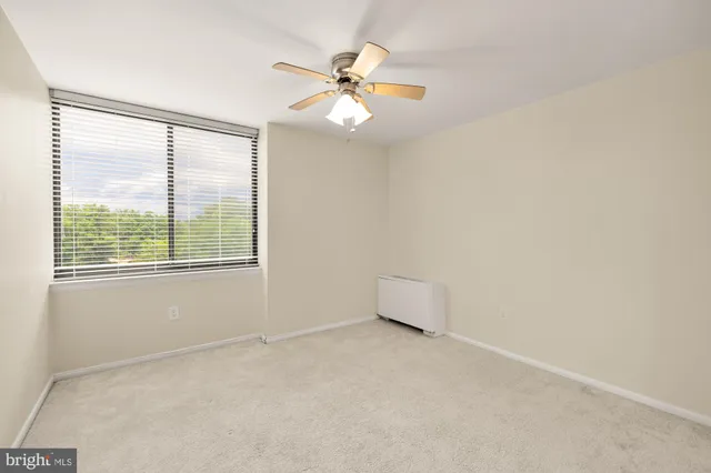 $300,000 | 4390 Lorcom Lane, Unit 503, Arlington, VA 22207