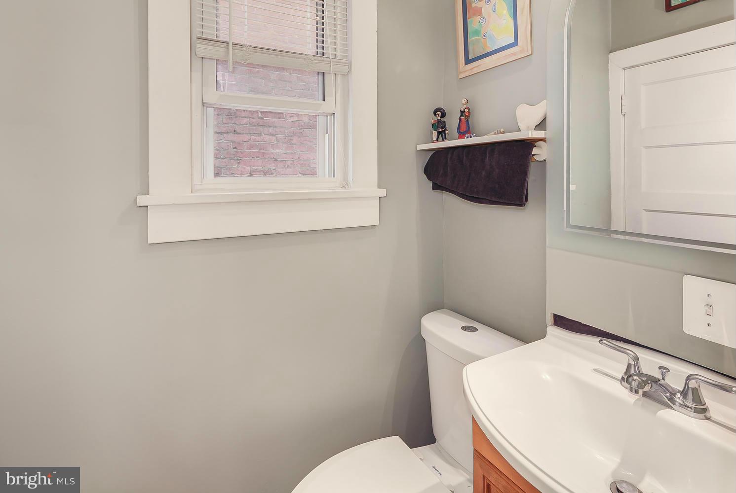 1431 Decatur Street Northwest Washington, DC 20011 - Photo 15 of 30 Interior (General)