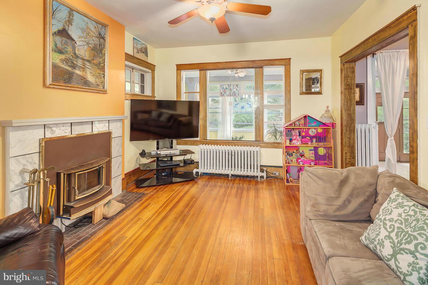 1431 Decatur Street Northwest Washington, DC 20011 - Photo 7 of 30 Interior (General)