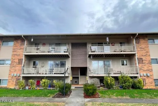 $1,100 | 1225 Carriage Circle, Unit 203, Bristol, VA 24201