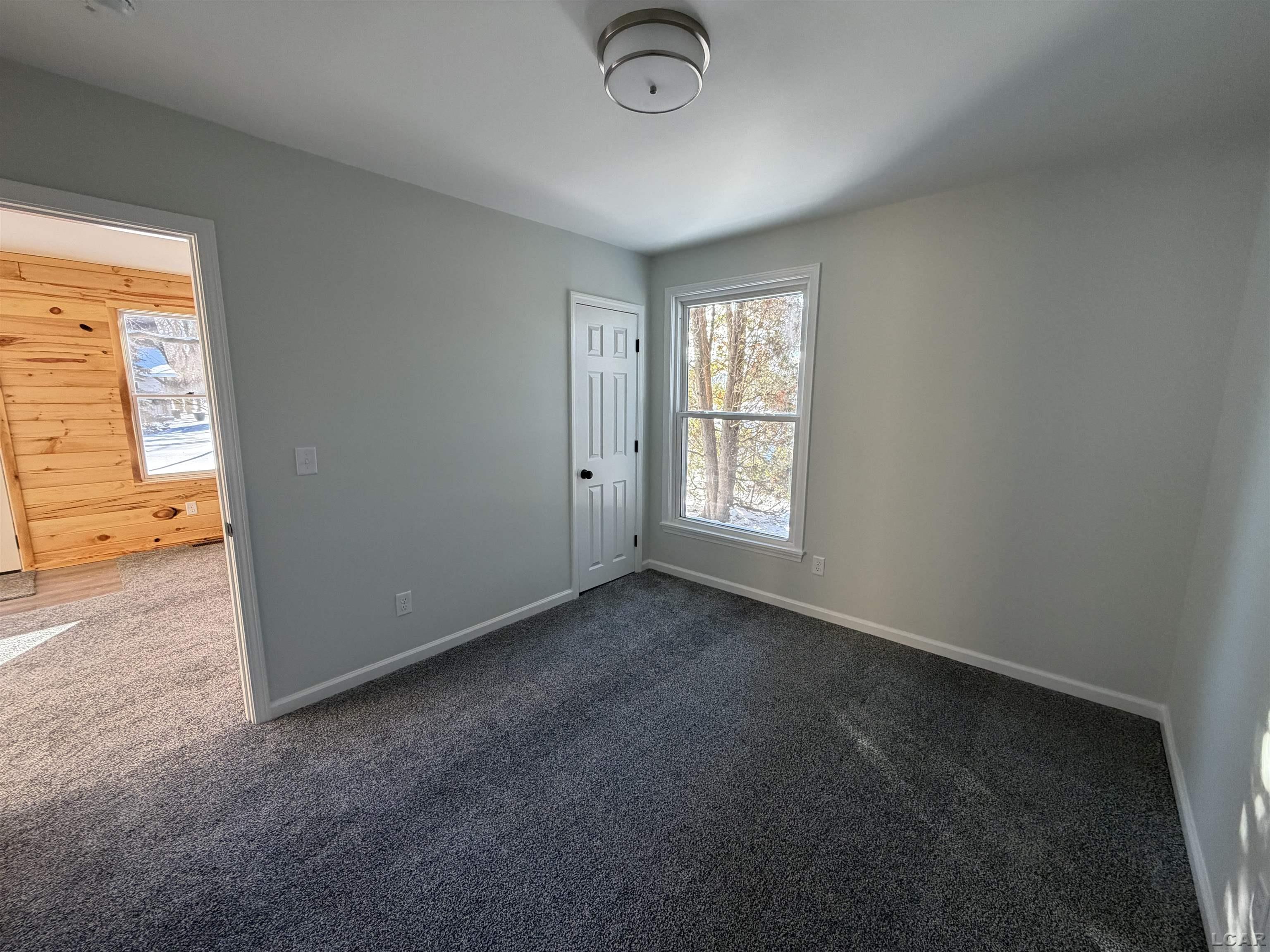 1084 Loren Road Adrian, MI 49221 - Photo 11 of 18 50197658-7e26a332-9704-49b0-8054-a76bd5ed8f56.JPG