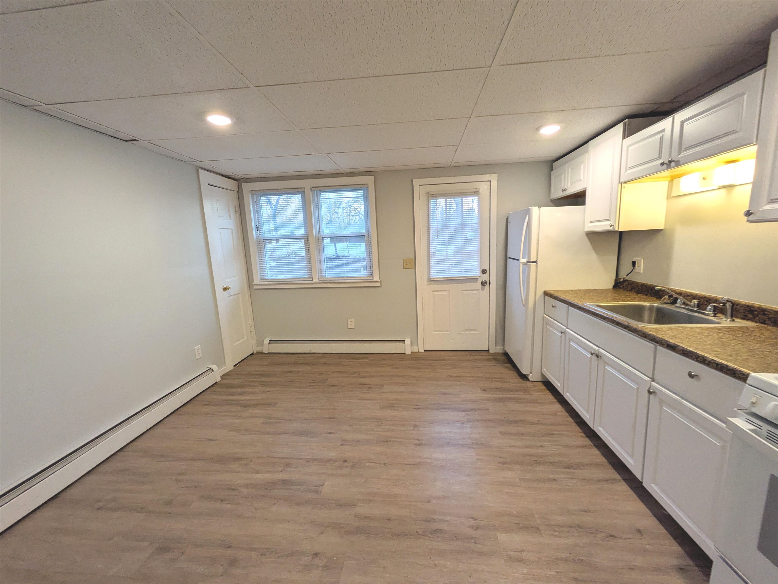 3 South Shore Road, Unit 6 Salem, NH 03079 - Photo 3 of 18