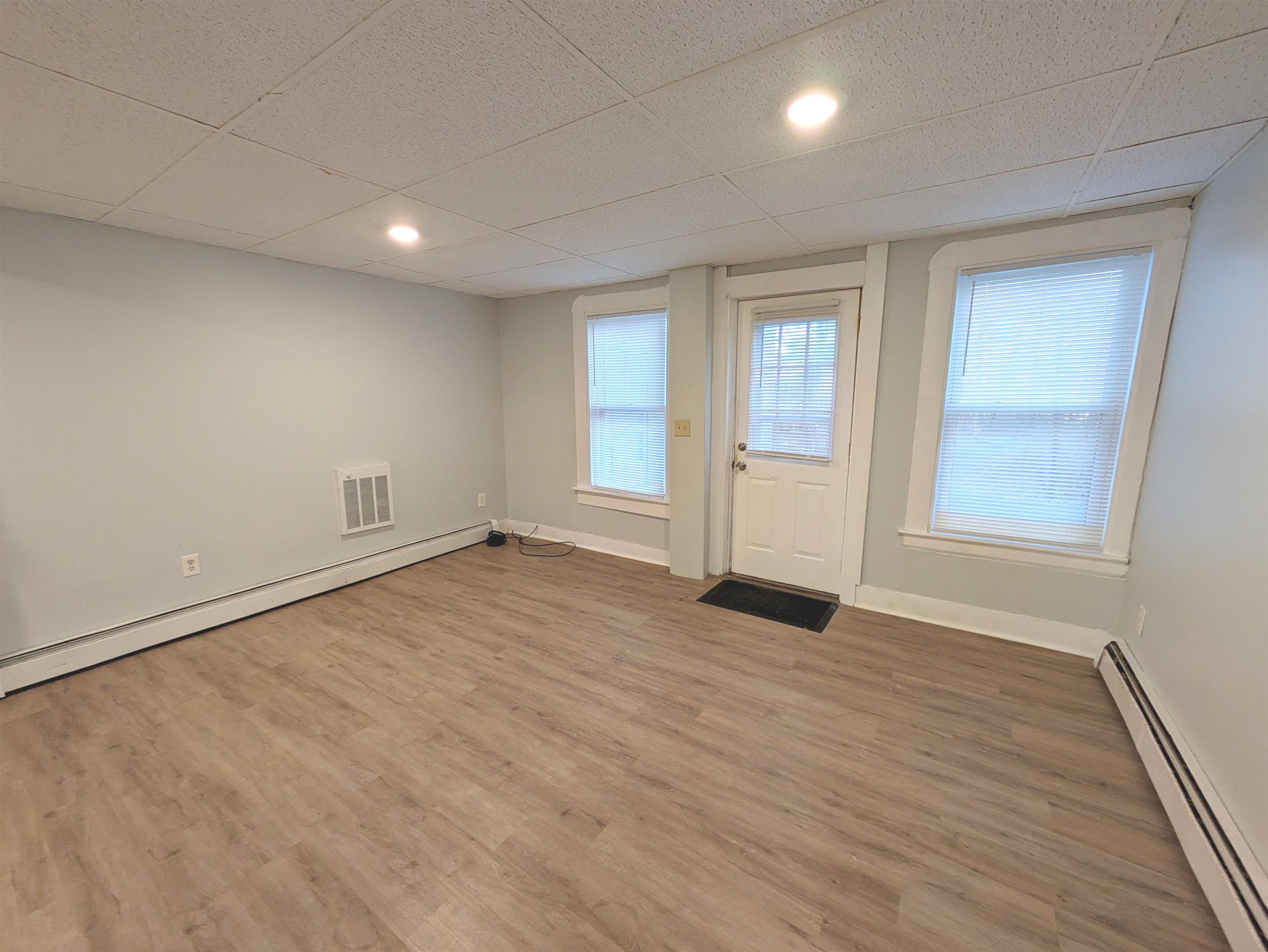 3 South Shore Road, Unit 6 Salem, NH 03079 - Photo 7 of 18
