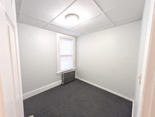 $1,895 | 3 South Shore Road, Unit 6, Salem, NH 03079