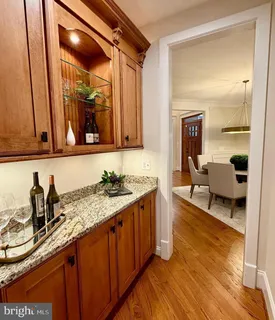 $2,187,000 | 6607 31st Street North, Arlington, VA 22213