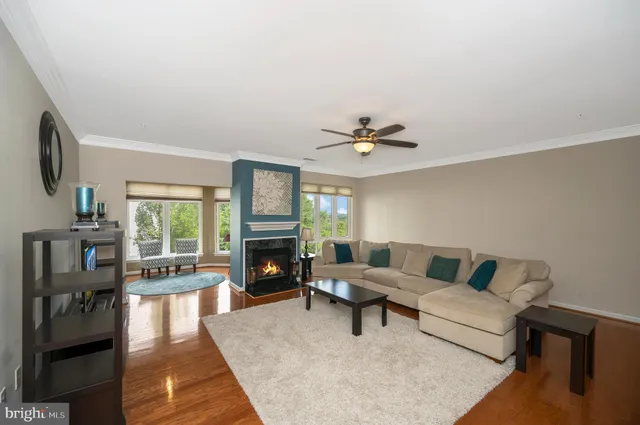 $2,750 | 1641 Ladue Court, Unit 203, Woodbridge, VA 22191