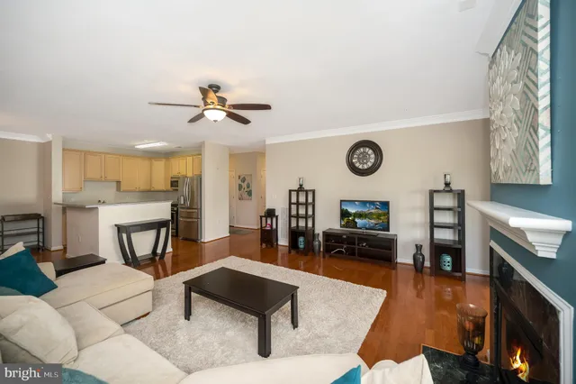 $2,750 | 1641 Ladue Court, Unit 203, Woodbridge, VA 22191