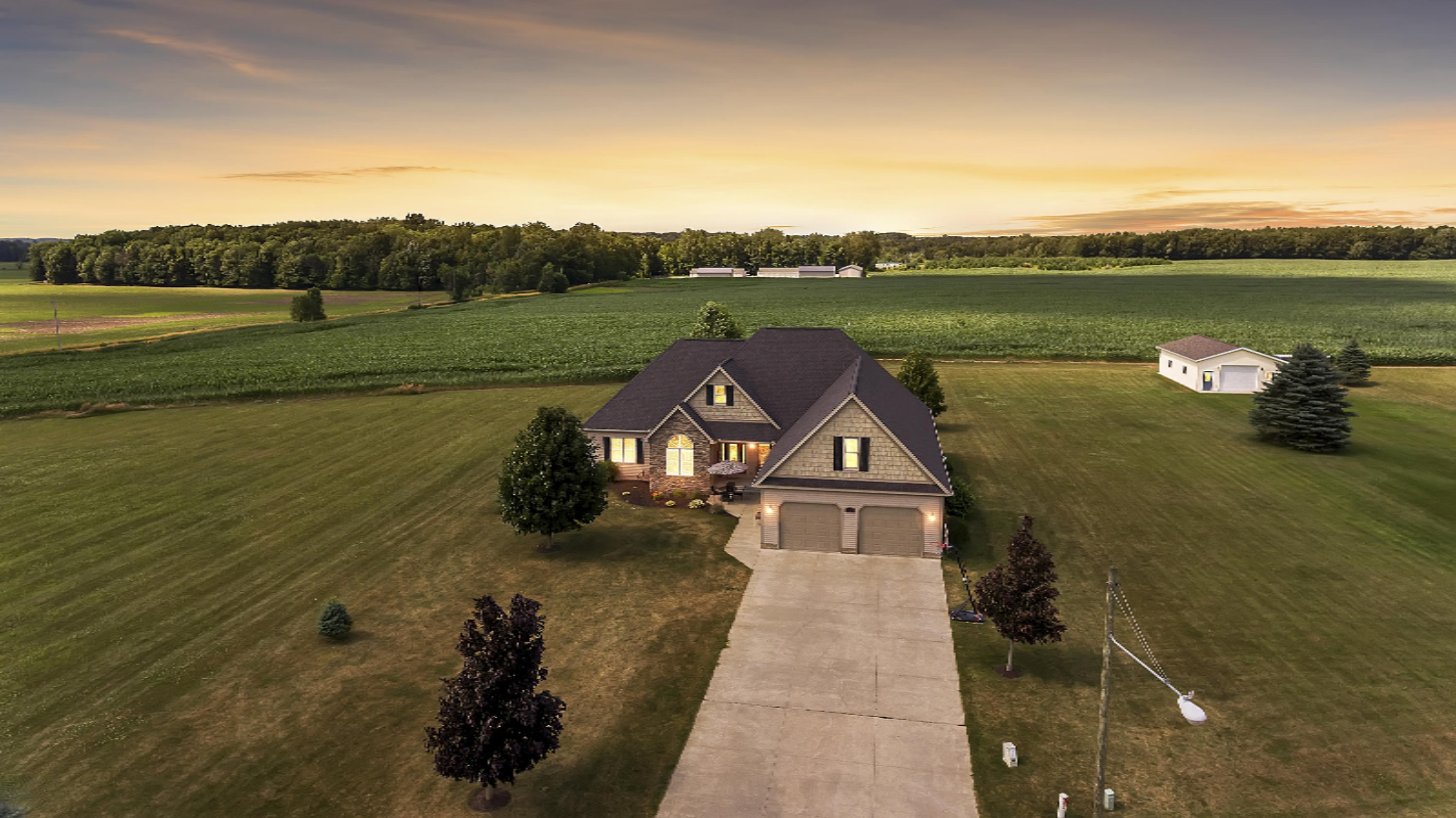 6575 Spinnaker Road Crystal, MI 48818 - Photo 1 of 57 6575-spinnaker-road-Crystal-mi-windowsti