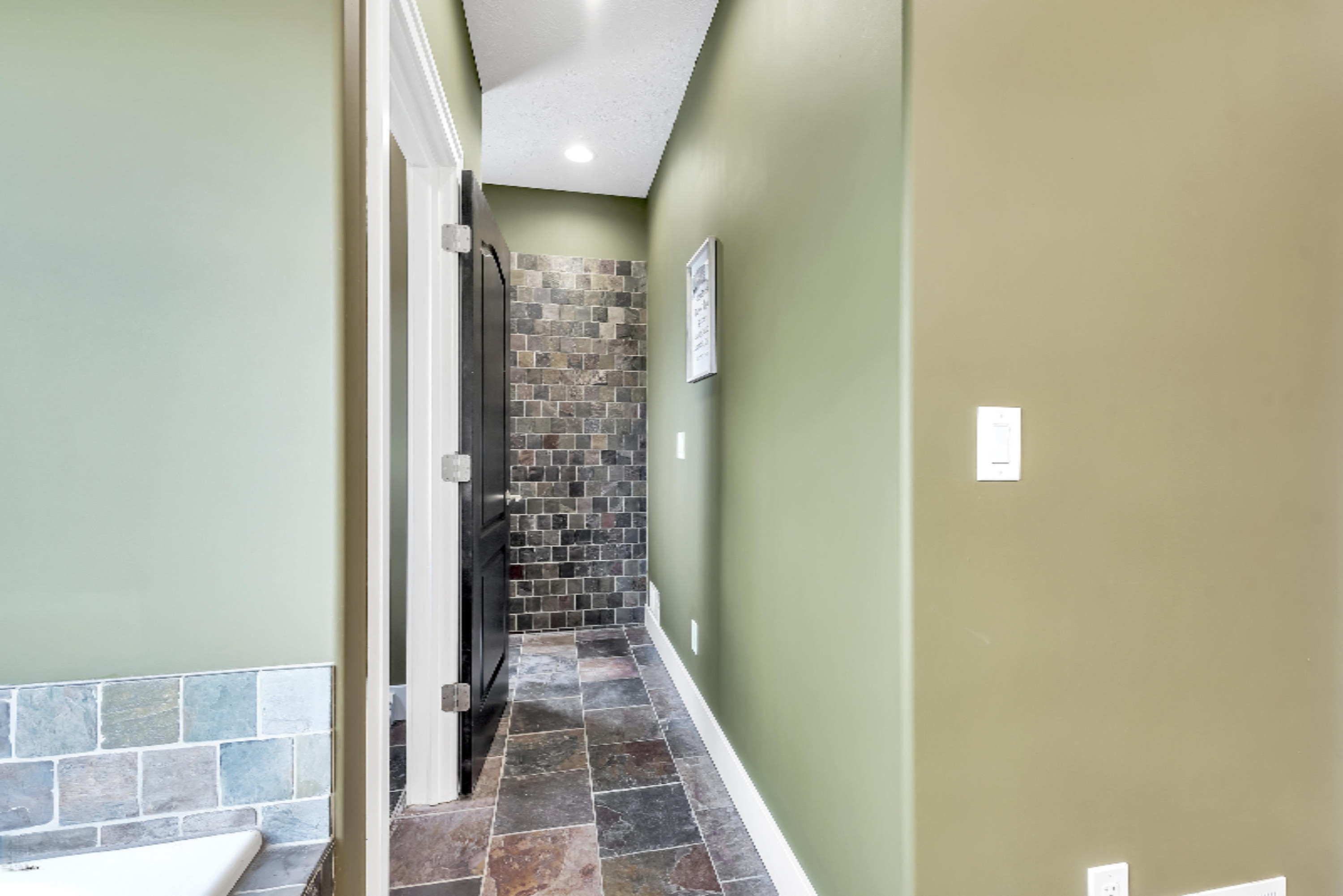 6575 Spinnaker Road Crystal, MI 48818 - Photo 22 of 57 6575-spinnaker-road-Crystal-mi-windowsti