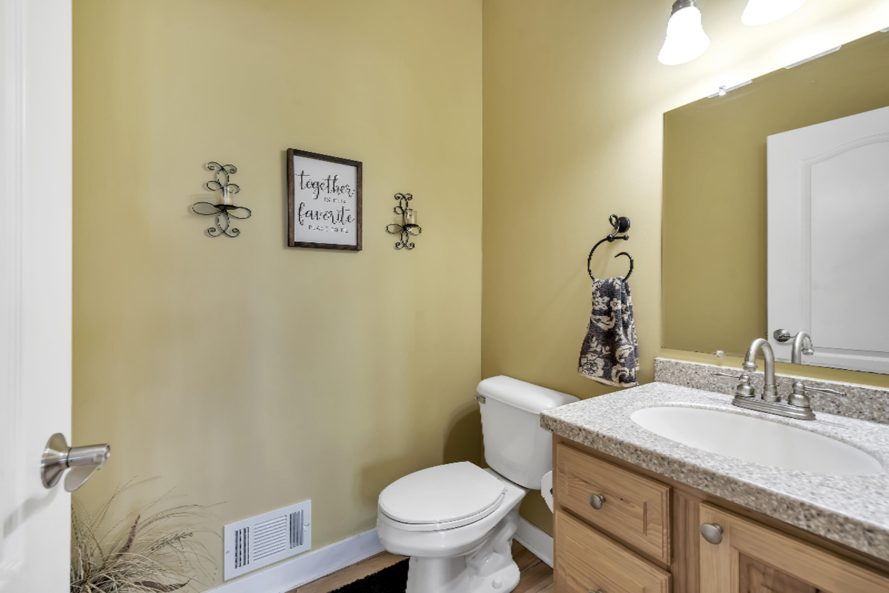 6575 Spinnaker Road Crystal, MI 48818 - Photo 25 of 57 6575-spinnaker-road-Crystal-mi-windowsti