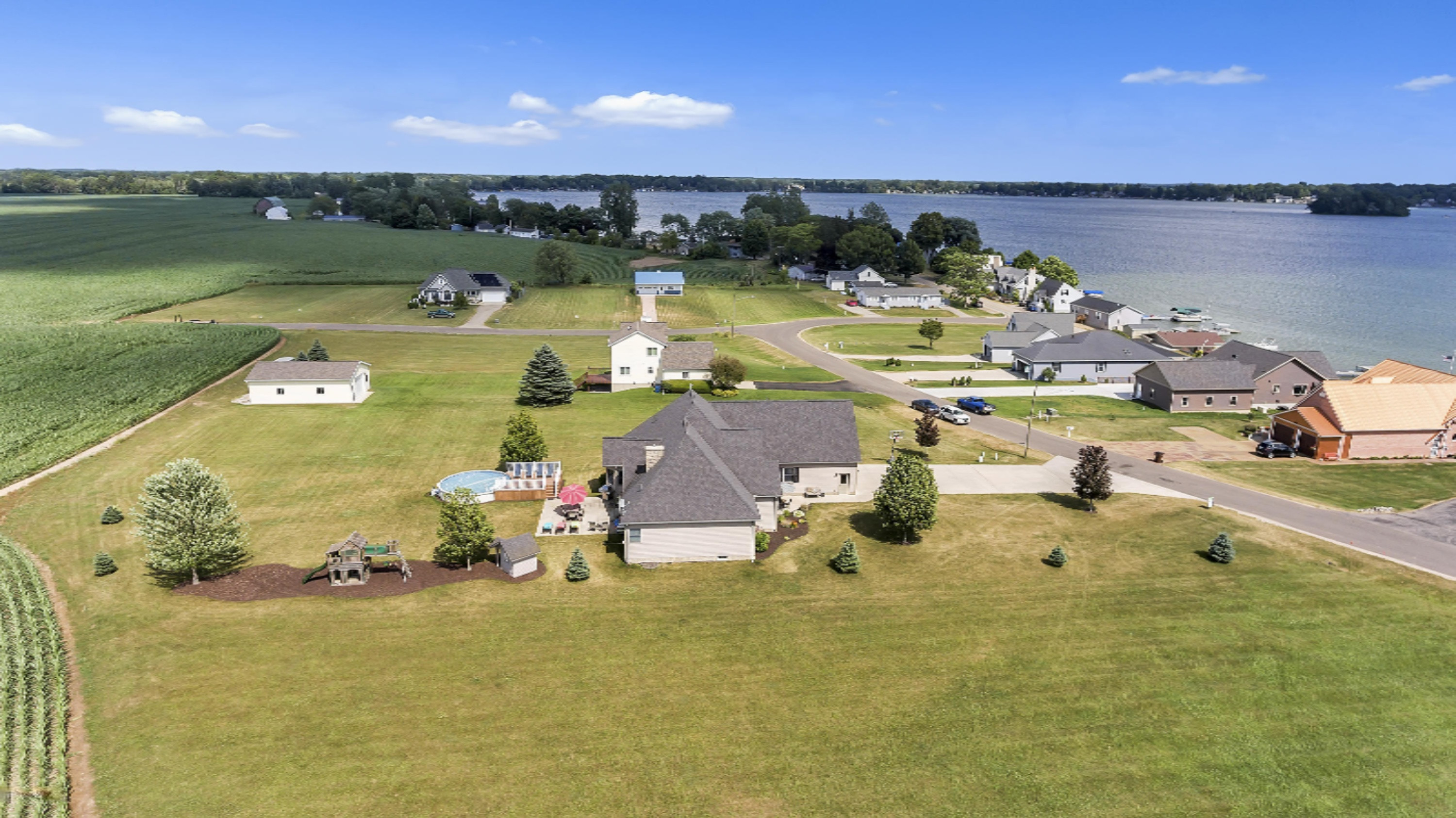 6575 Spinnaker Road Crystal, MI 48818 - Photo 52 of 57 6575-spinnaker-road-Crystal-mi-windowsti