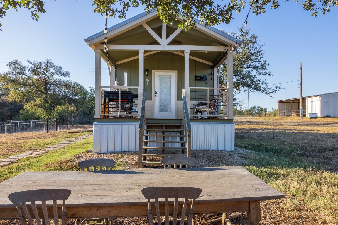 3270 Fm 671 Luling, TX 78648 - Photo 2 of 35 a view of a house with backyard