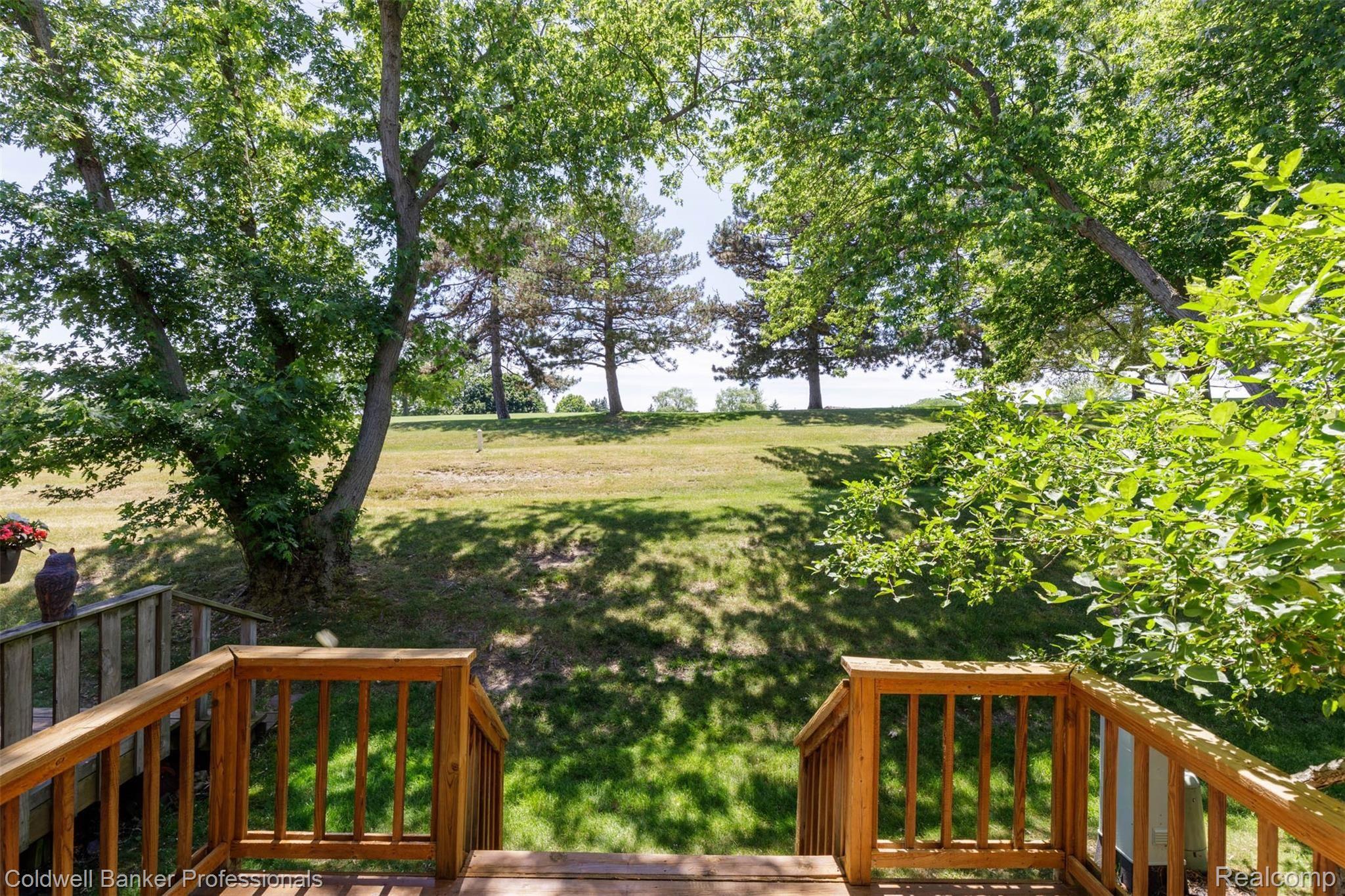 815 Oak Brook Ridge Drive Rochester, MI 48307 - Photo 20 of 23 815Oakbrook-20.jpg