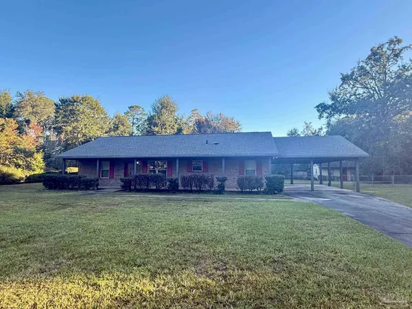 $1,695 | 3521 Sweet Bay Drive, Pace, FL 32571