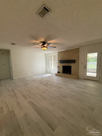 $1,695 | 3521 Sweet Bay Drive, Pace, FL 32571