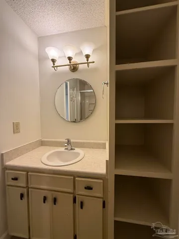 $1,795 | 3521 Sweet Bay Drive, Pace, FL 32571