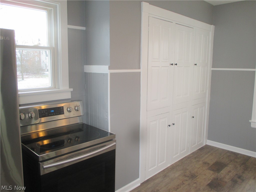18 Creed Street Struthers, OH 44471 - Photo 3 of 15 Gallery Image 3