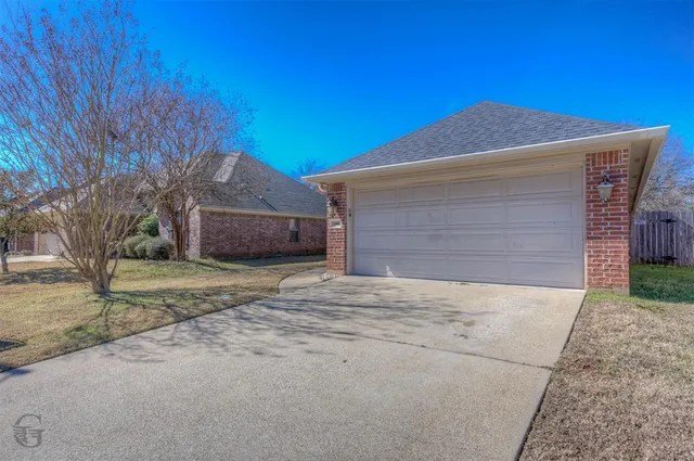 $199,500 | 1998 Wild Iris, Bossier City, LA 71112