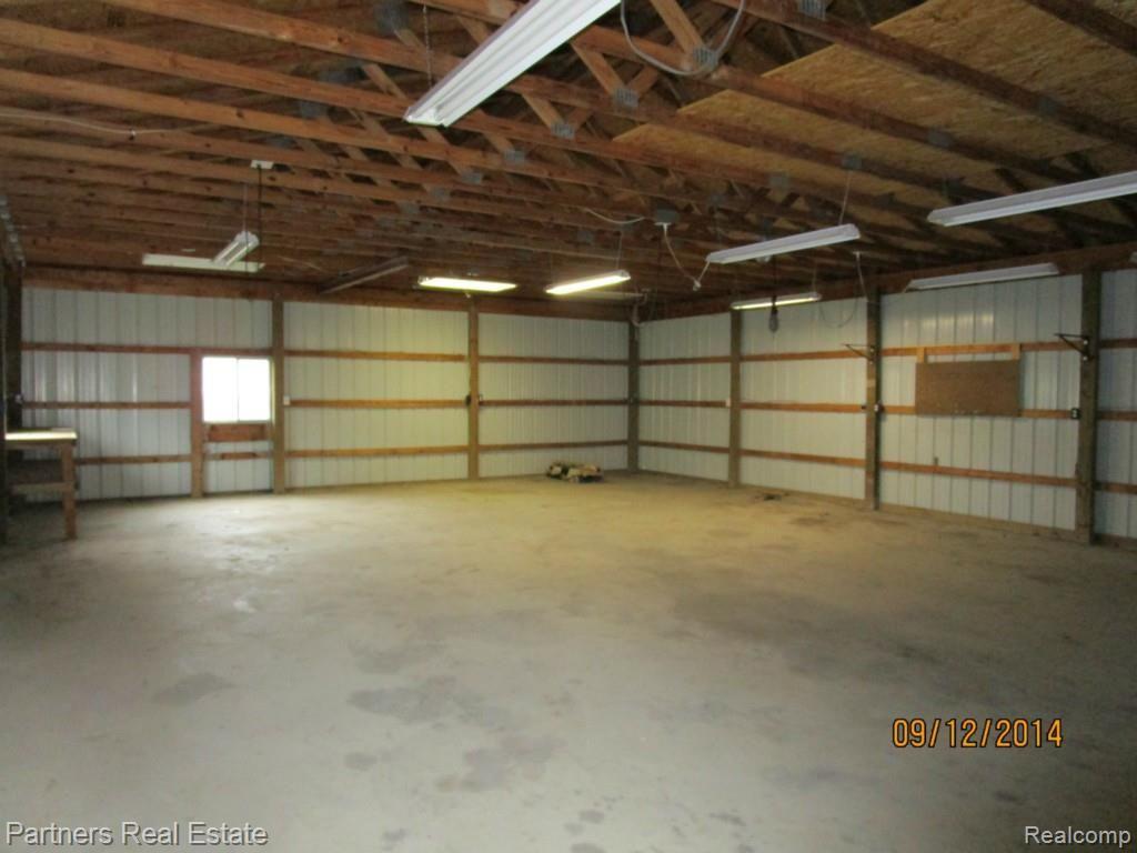 6221 North Nicholson Road Fowlerville, MI 48836 - Photo 17 of 21 IMG_1487.jpg