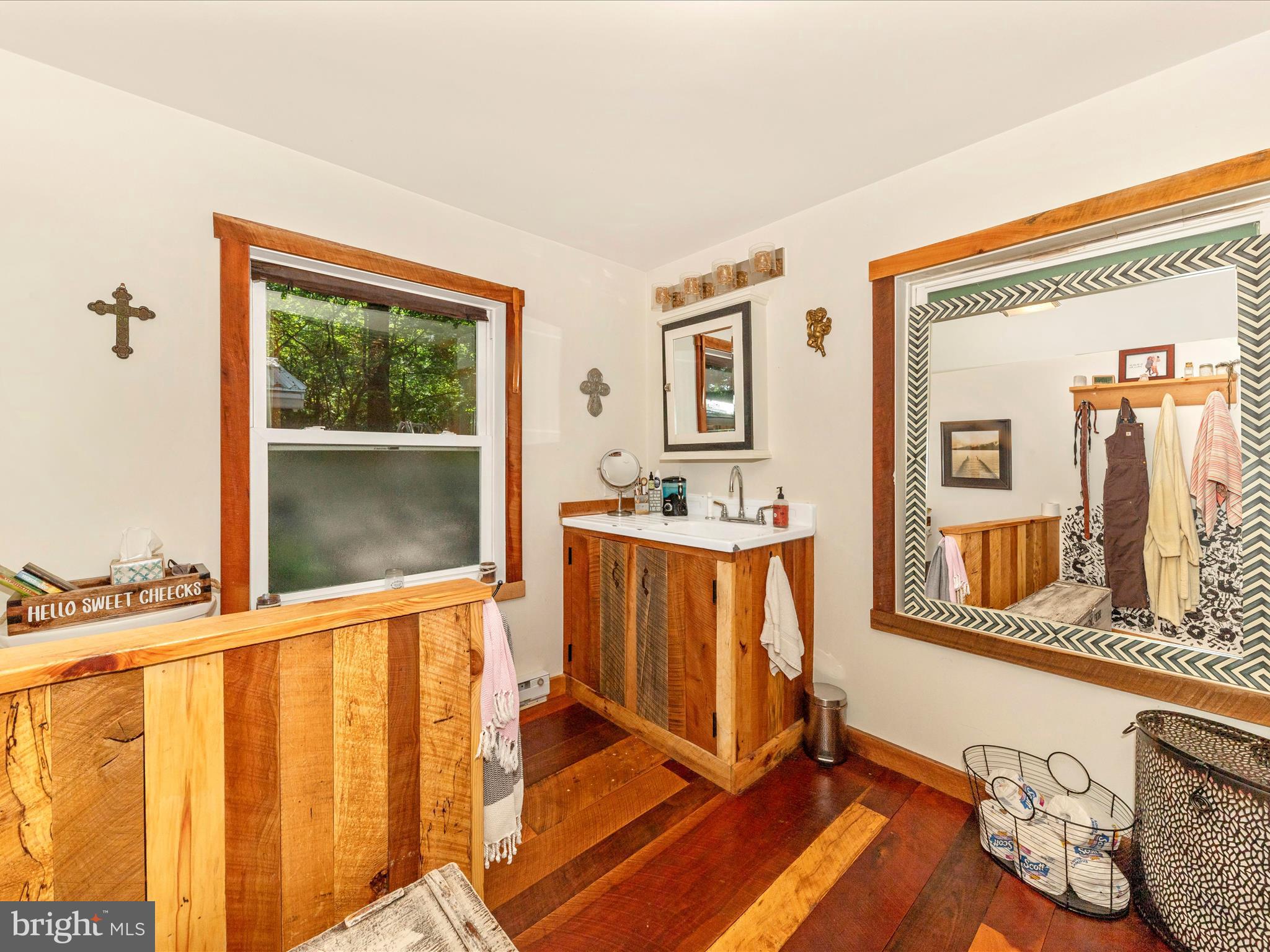 5103 Red Hill Road Keedysville, MD 21756 - Photo 33 of 78 Hall Bath
