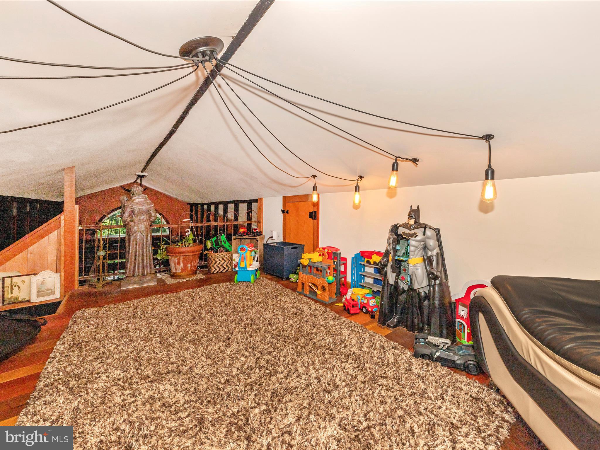 5103 Red Hill Road Keedysville, MD 21756 - Photo 38 of 78 a view of a garage