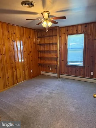 $1,800 | 705 Fairview Avenue, Waynesboro, PA 17268