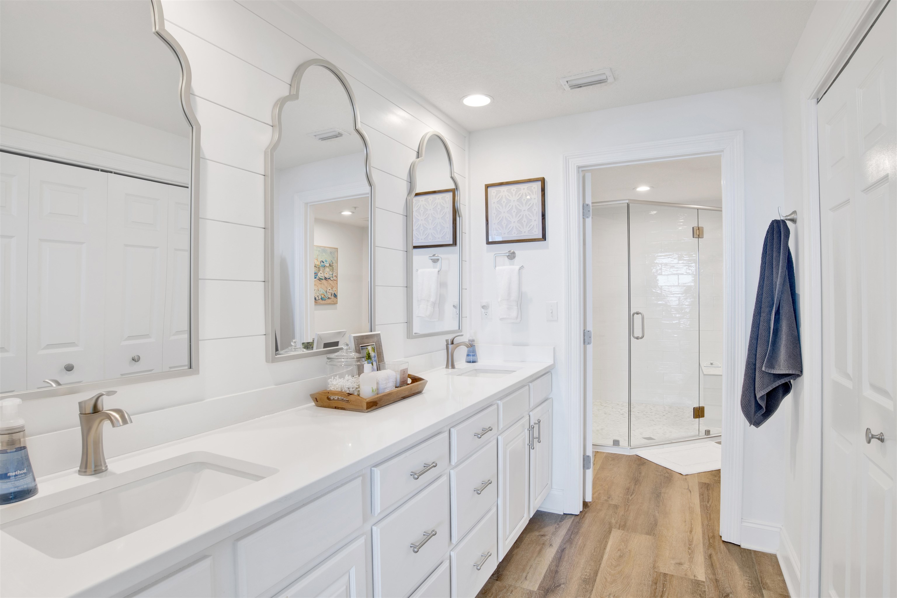27800 Canal Road, Unit 310 Orange Beach, AL 36561 - Photo 21 of 31 Bathroom