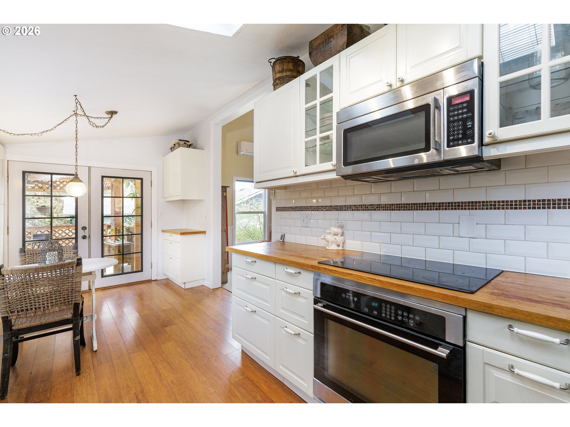 160 West Exeter Street Gladstone, OR 97027 - Photo 17 of 28